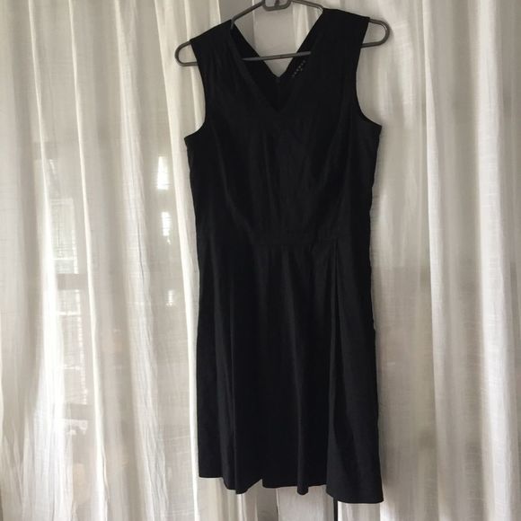 Black linen theory dress - Picture 1 of 4